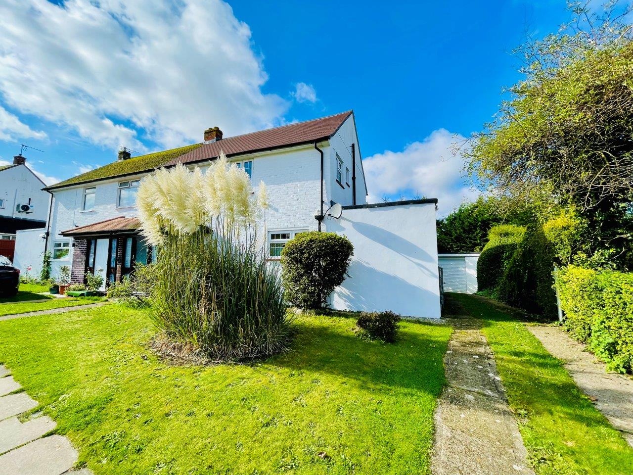 Images for Maple Crescent, Basingstoke