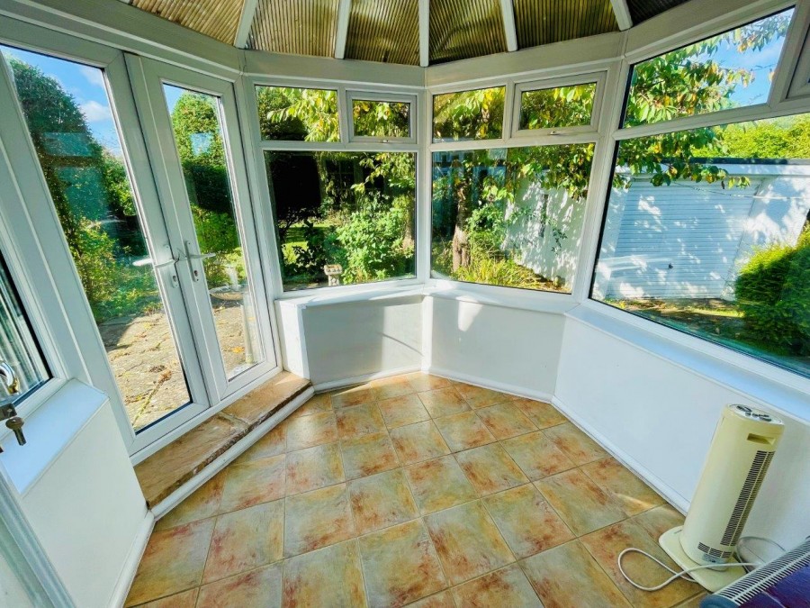 Images for Maple Crescent, Basingstoke