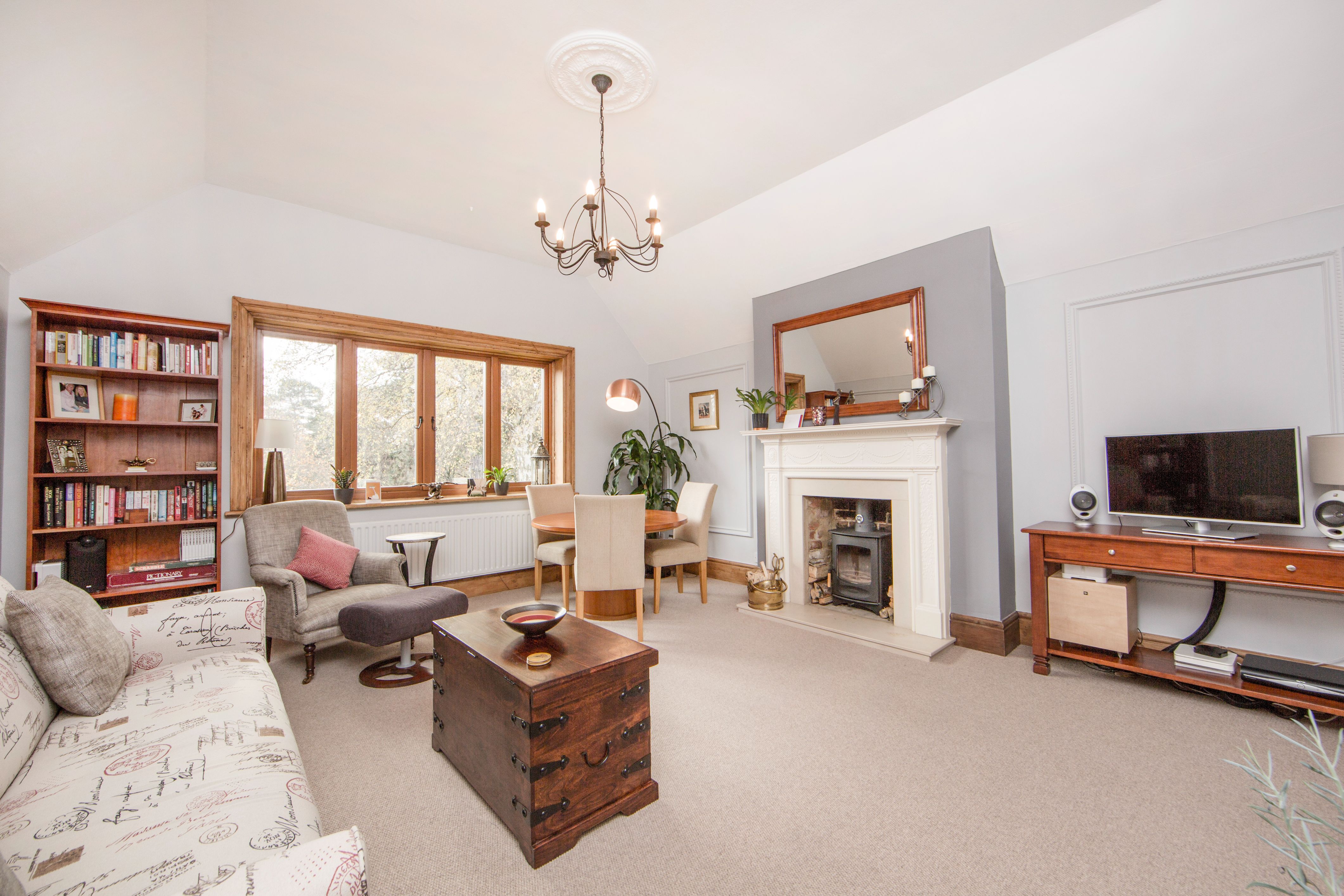 Images for Shapley House, London Road, Hartley Wintney