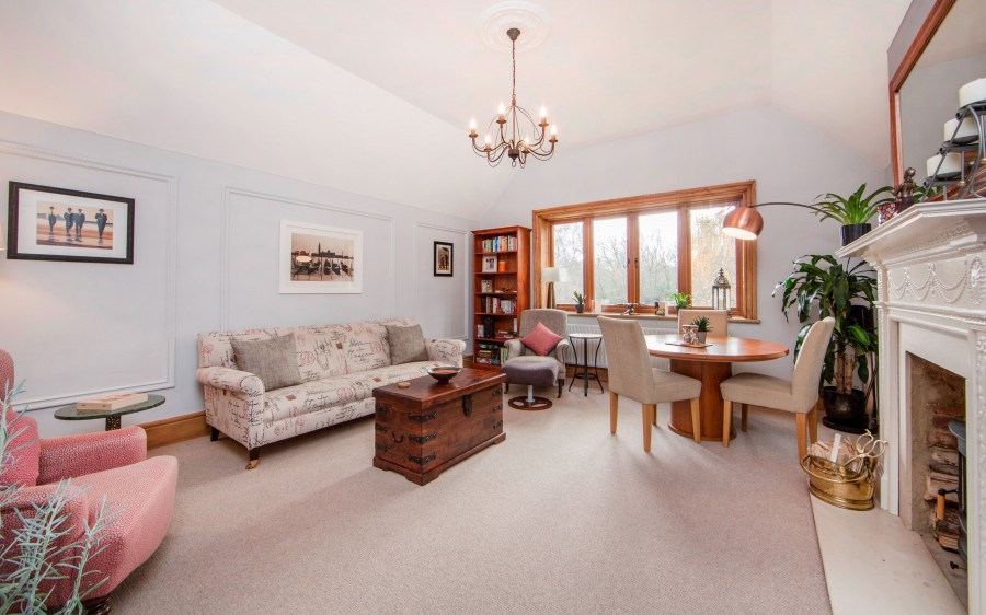 Images for Shapley House, London Road, Hartley Wintney