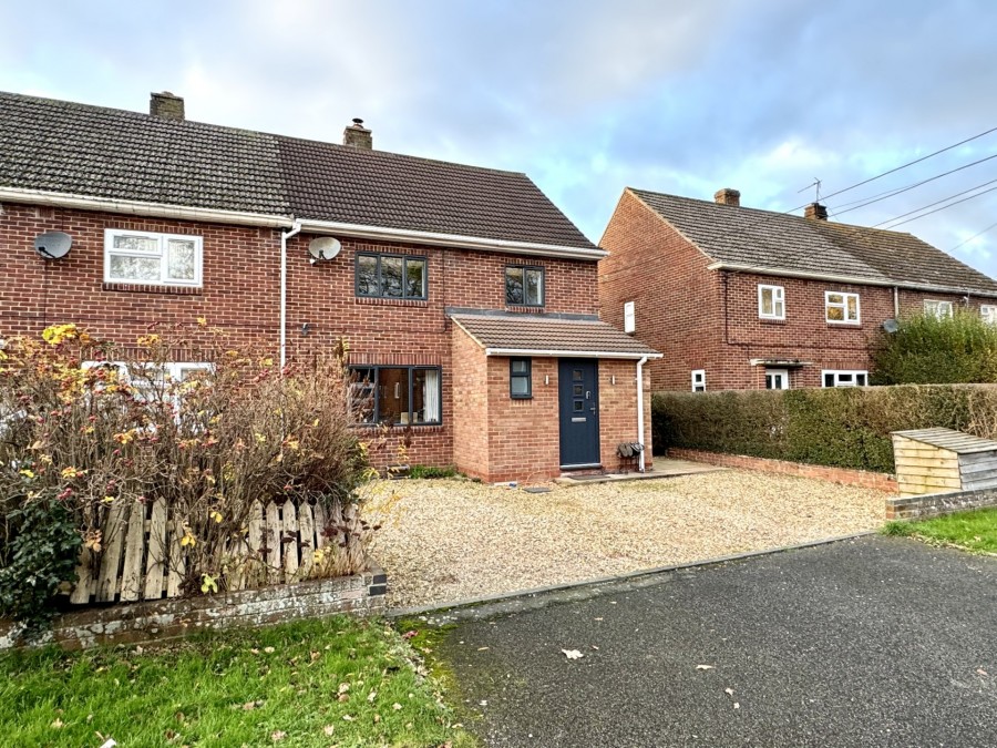 Images for Weir Road, Hartley Wintney