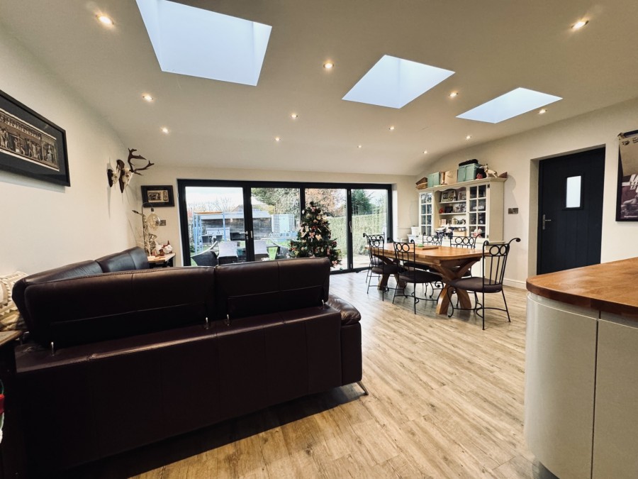 Images for Weir Road, Hartley Wintney