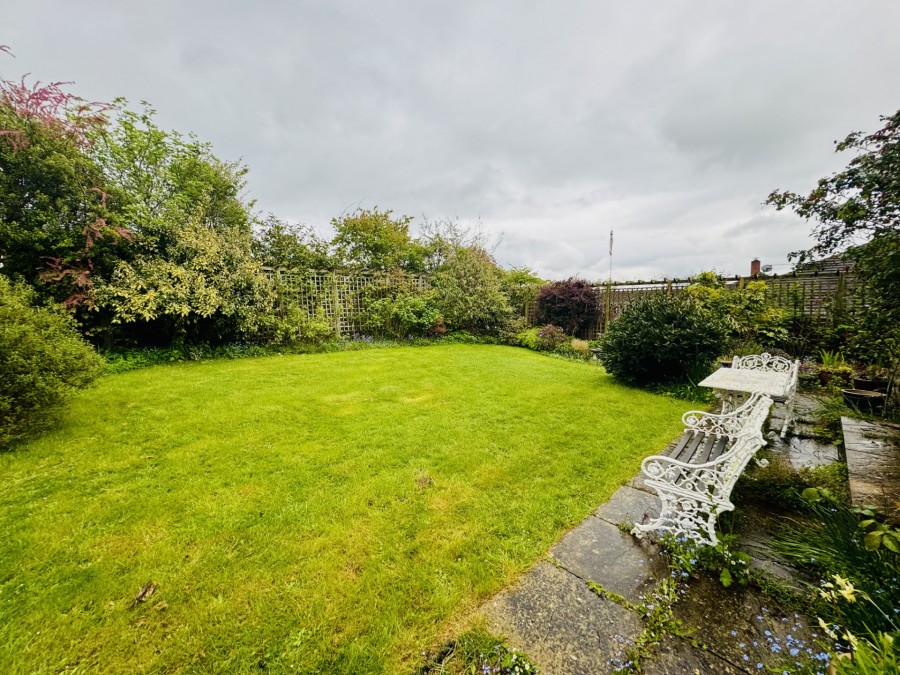 Images for Springfield Avenue, Hartley Wintney