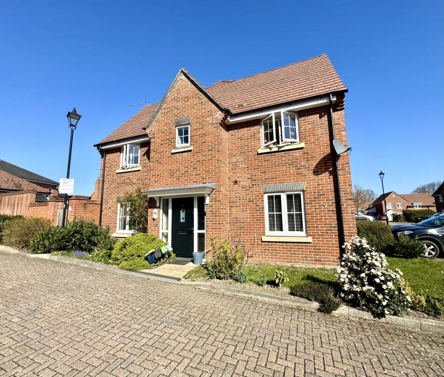 Images for Vaughan Close, Hartley Wintney