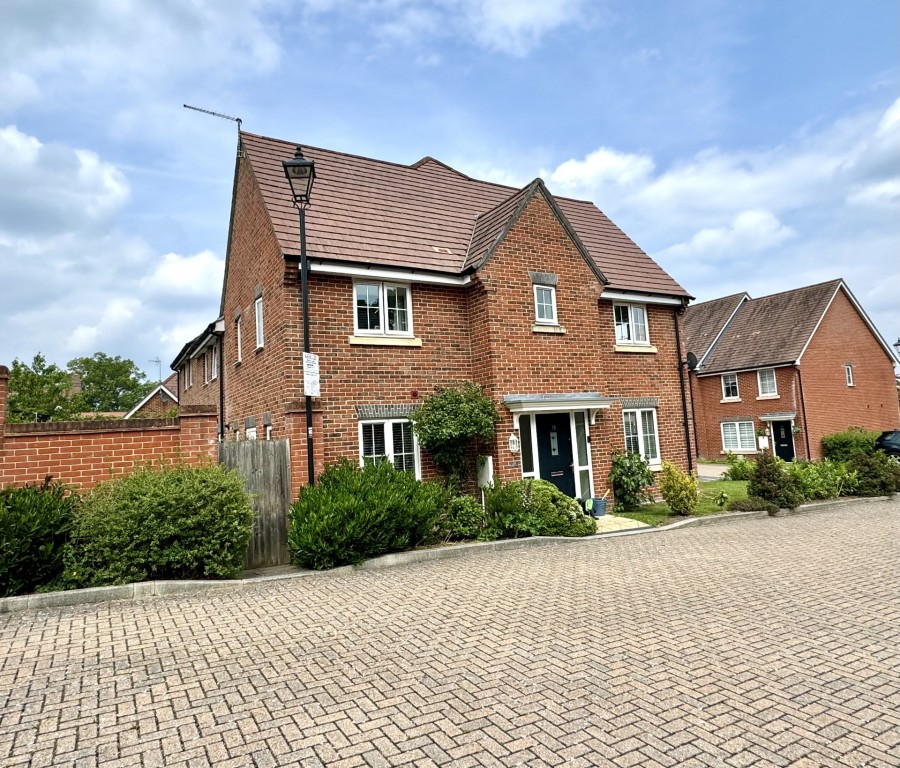 Images for Vaughan Close, Hartley Wintney