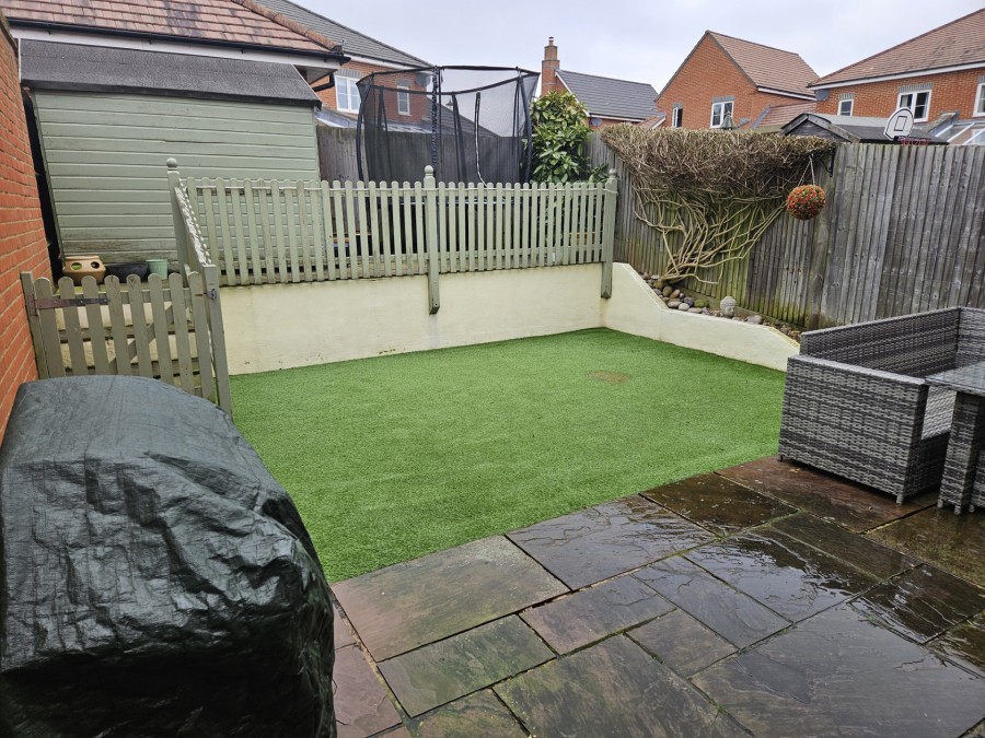 Images for Vaughan Close, Hartley Wintney