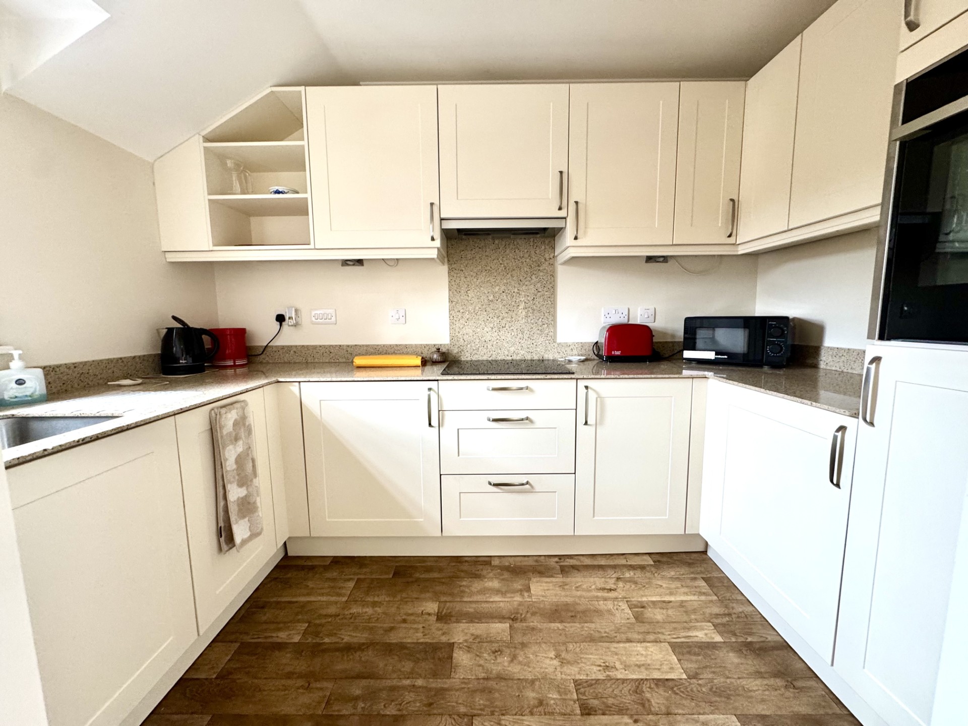 Images for Fleur De Lis, Hartley Wintney