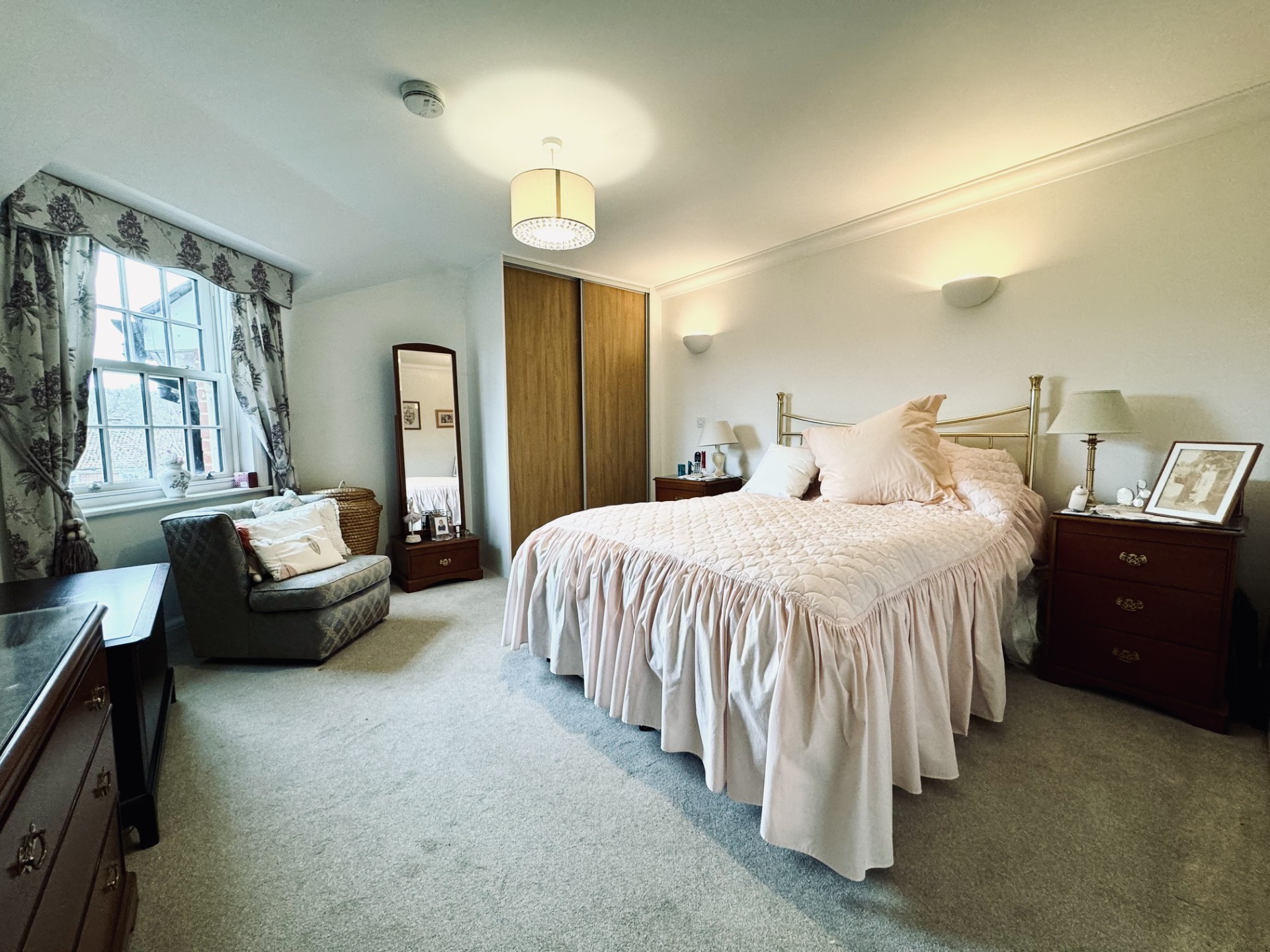 Images for Fleur De Lis, Hartley Wintney
