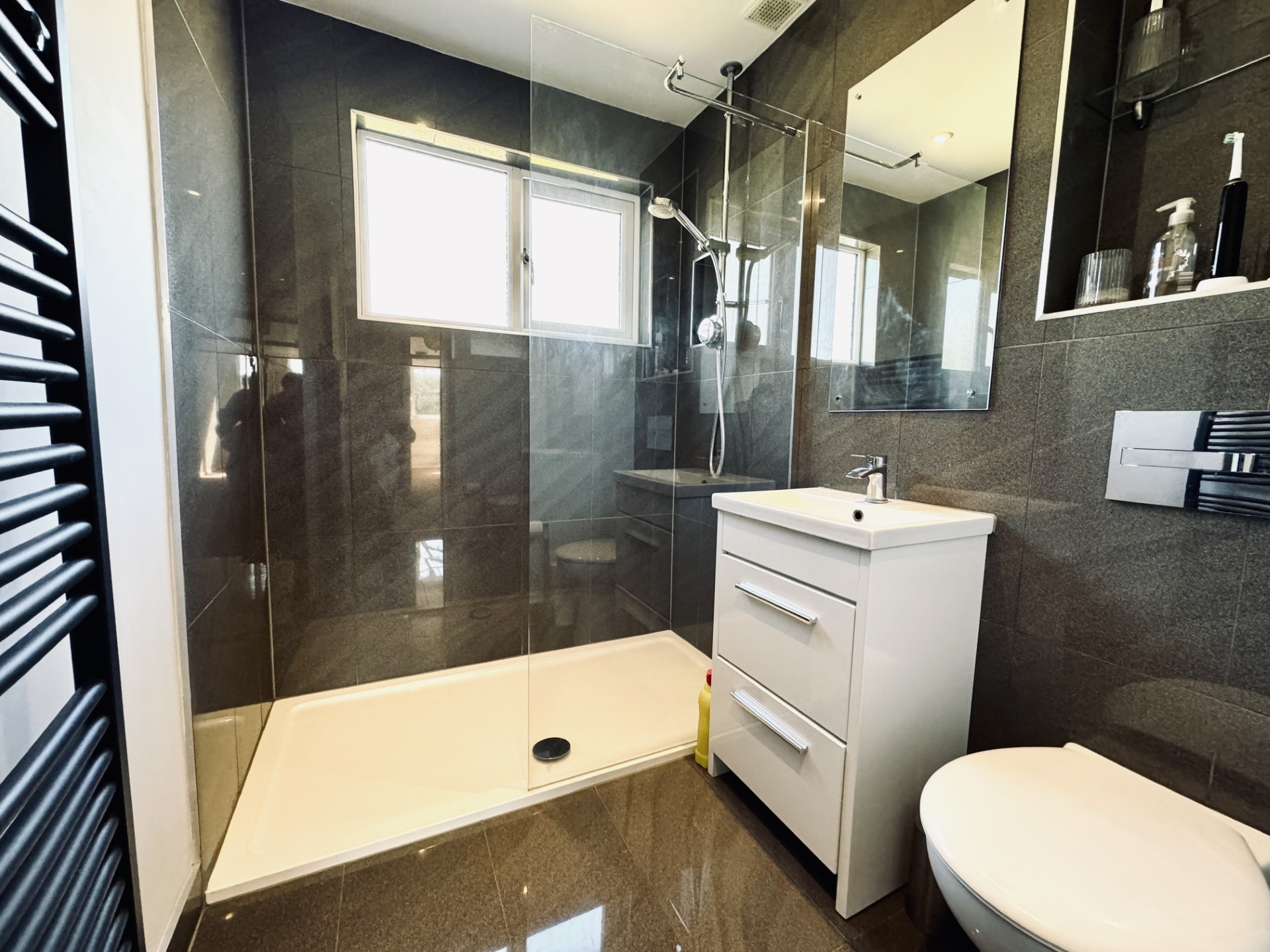 Images for Robins Grove Crescent, Yateley