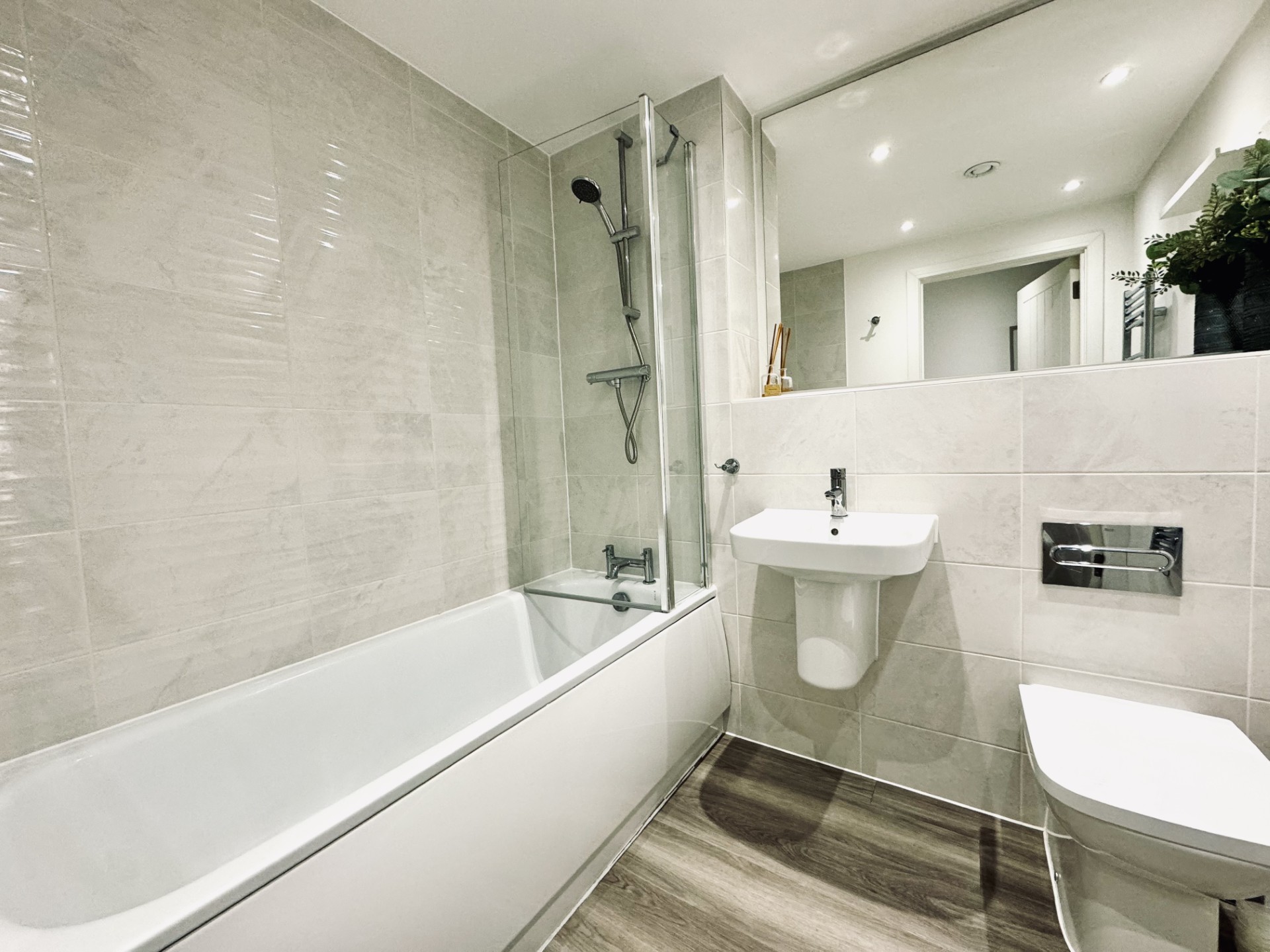 Images for Durley Place, Station Road, Hook