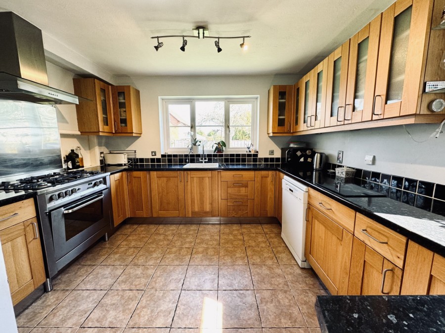 Images for Derbyfields, North Warnborough