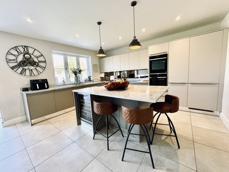 Images for Little Paddock, Sherfield-on-Loddon