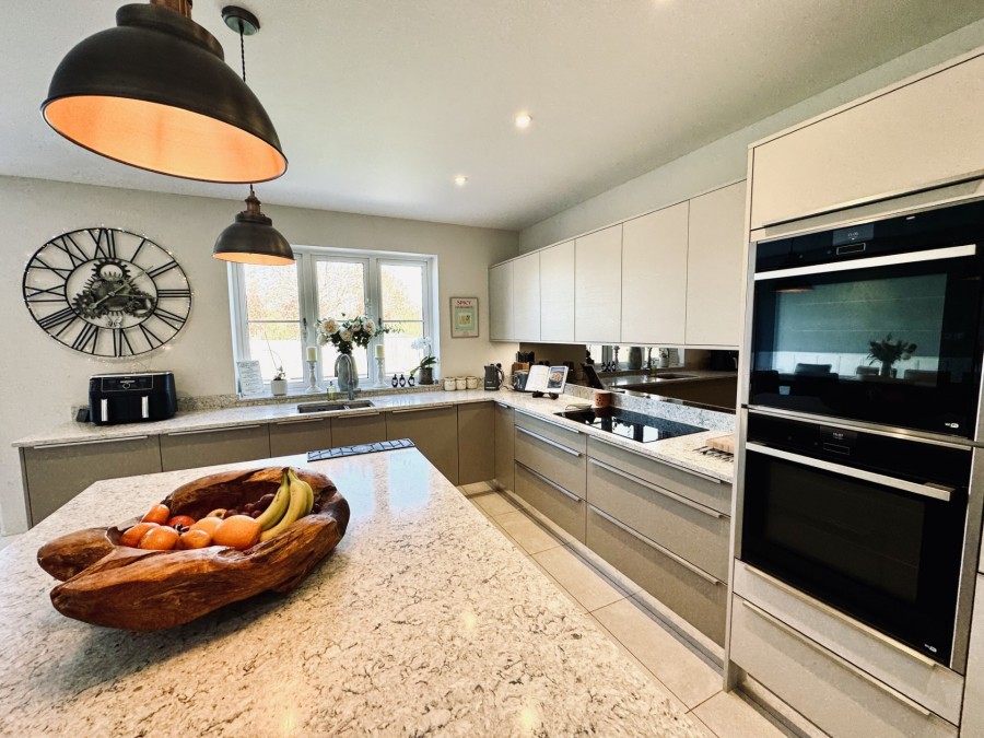 Images for Little Paddock, Sherfield-on-Loddon