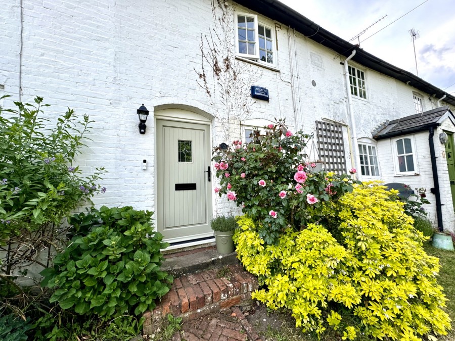 Images for Hunts Cottages, Hunts Common, Hartley Wintney
