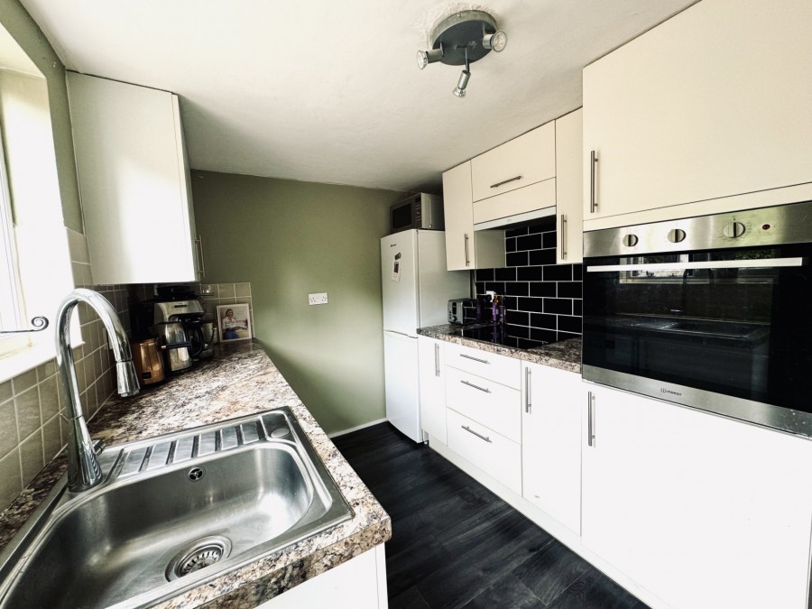 Images for Hunts Cottages, Hunts Common, Hartley Wintney