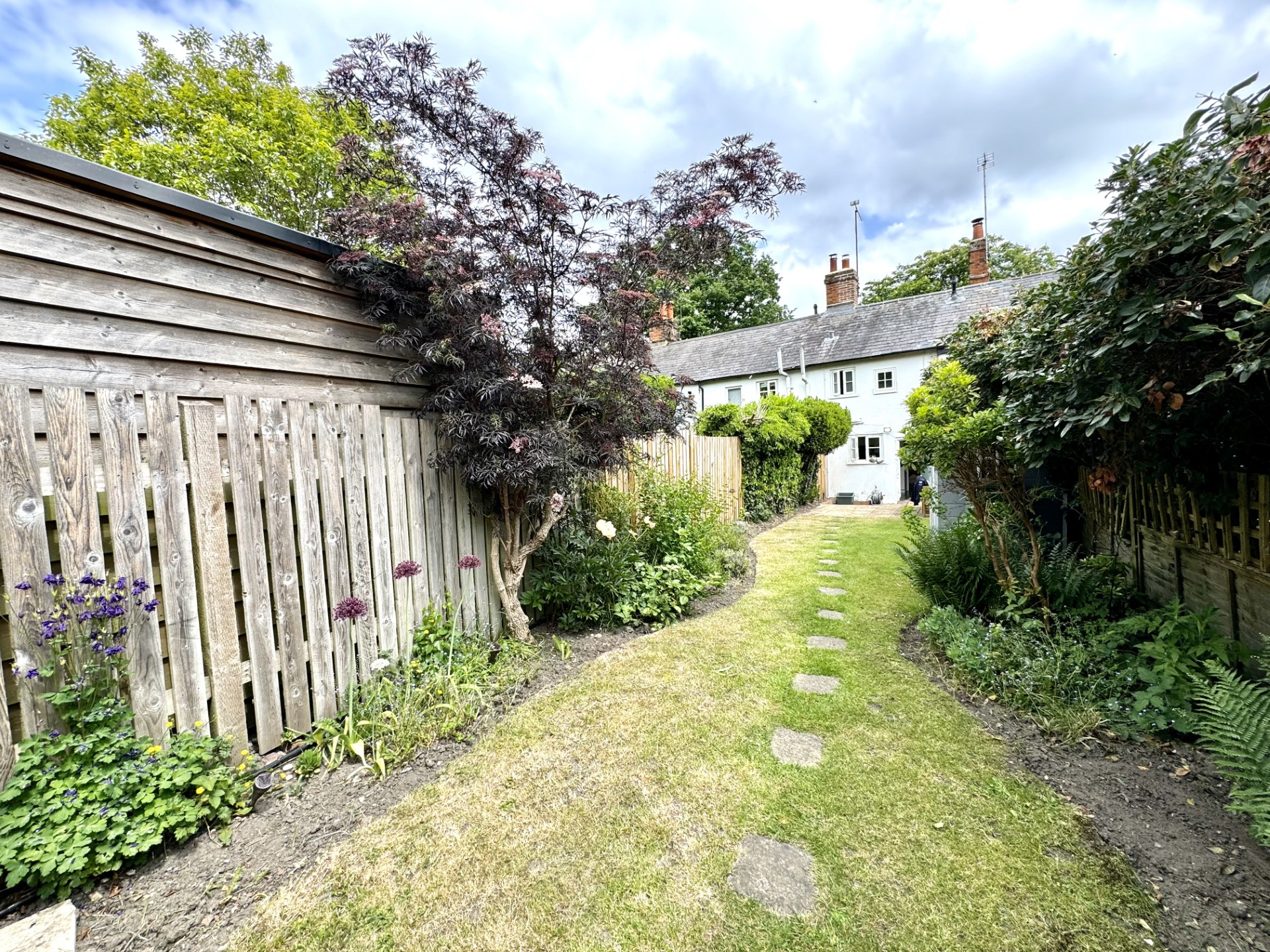 Images for Hunts Cottages, Hunts Common, Hartley Wintney