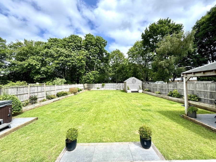 Images for Kempshott, Basingstoke