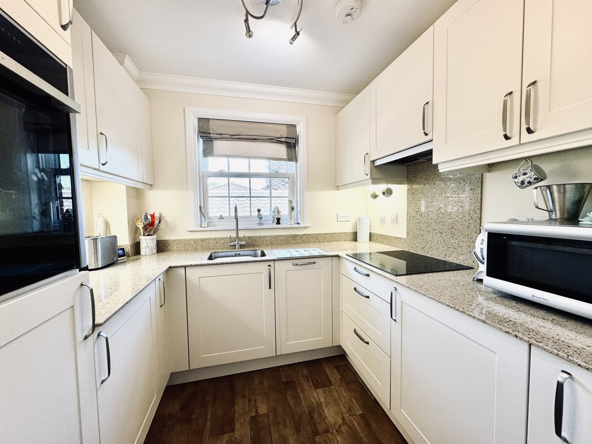 Images for Fleur De Lis, Dairy Walk, Hartley Wintney