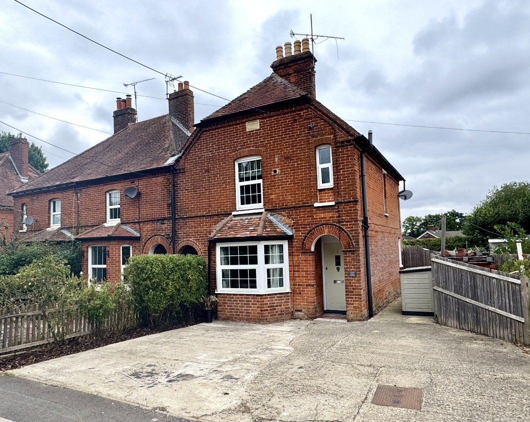 Images for Jubilee Villa, Newnham Road, Hook