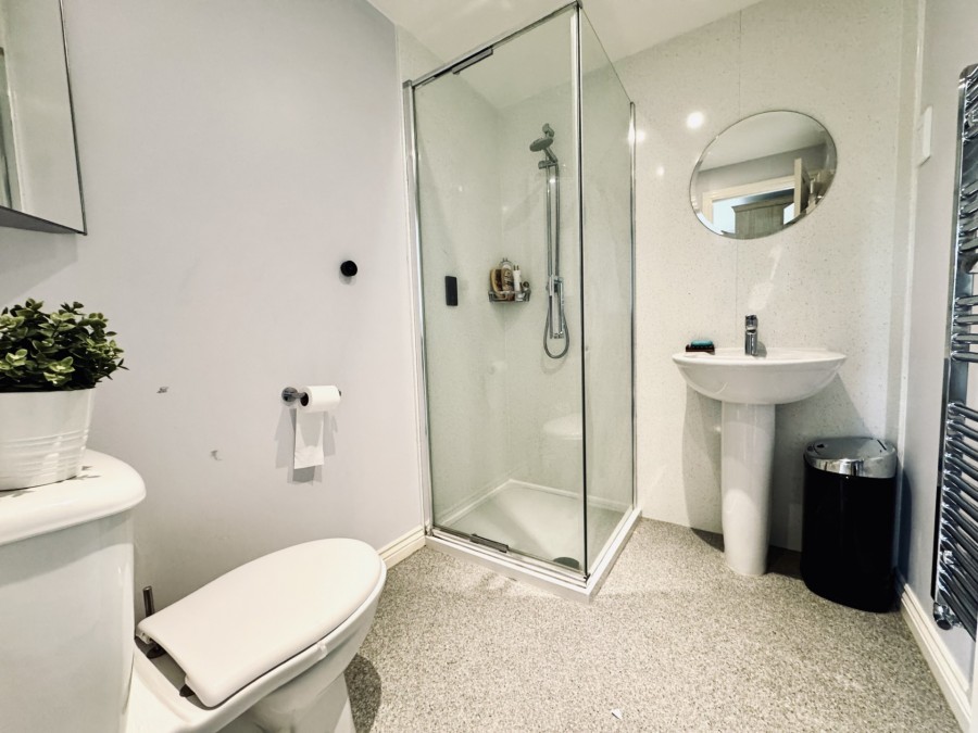 Images for Dorset Crescent, Basingstoke