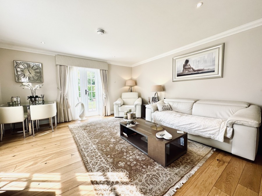 Images for Fleur De Lis, Dairy Walk, Hartley Wintney