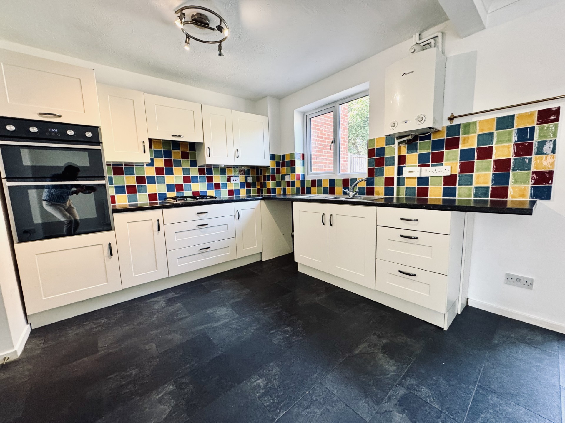 Images for Oldfield View, Hartley Wintney