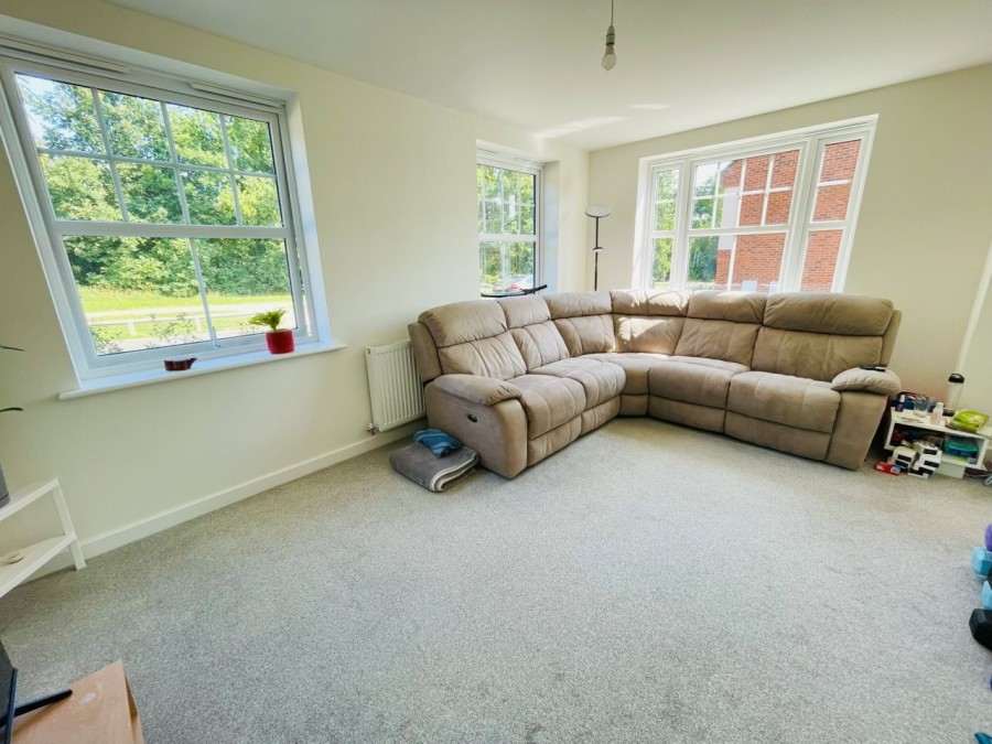 Images for On The Green, Basingstoke