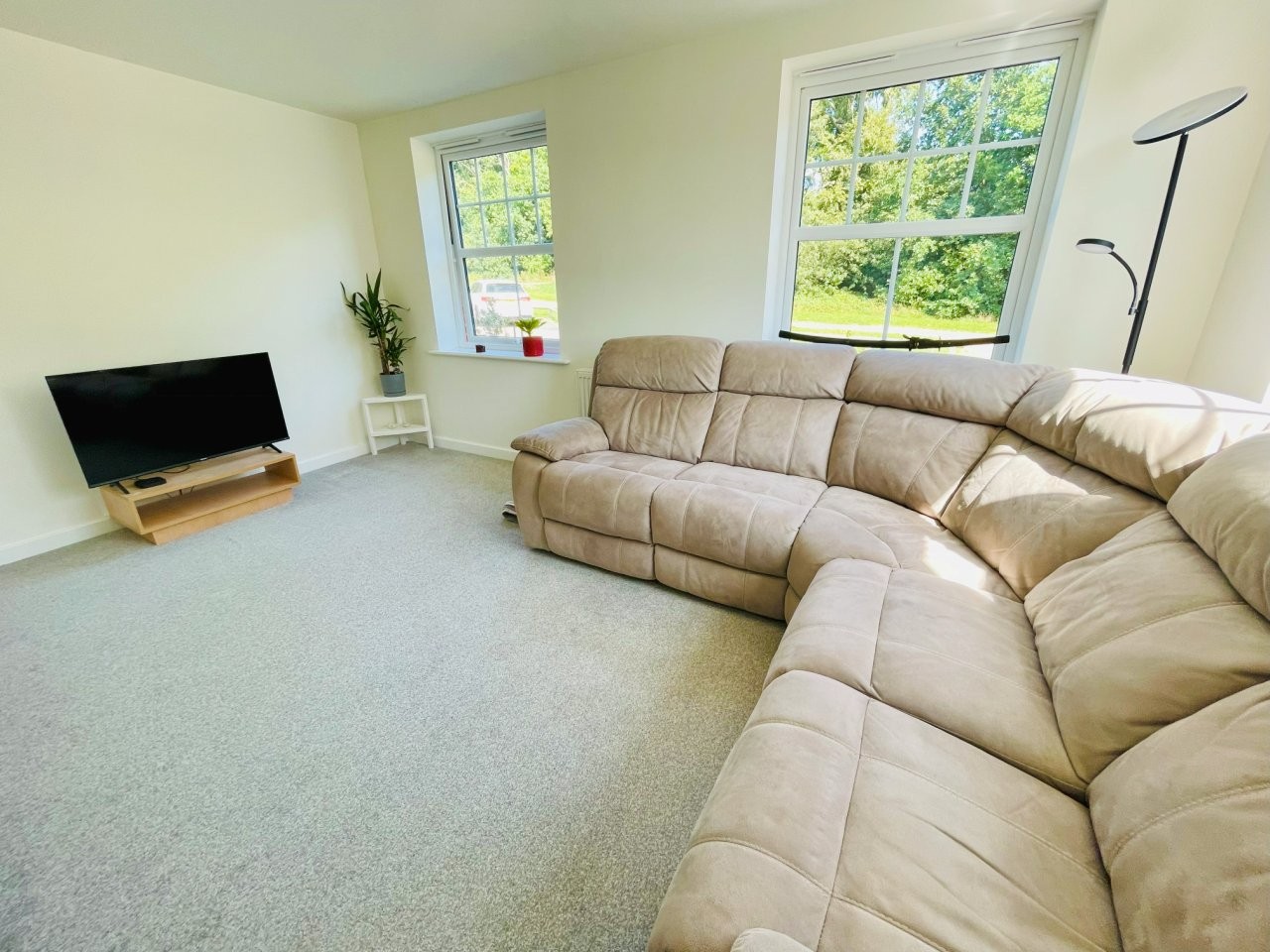 Images for On The Green, Basingstoke