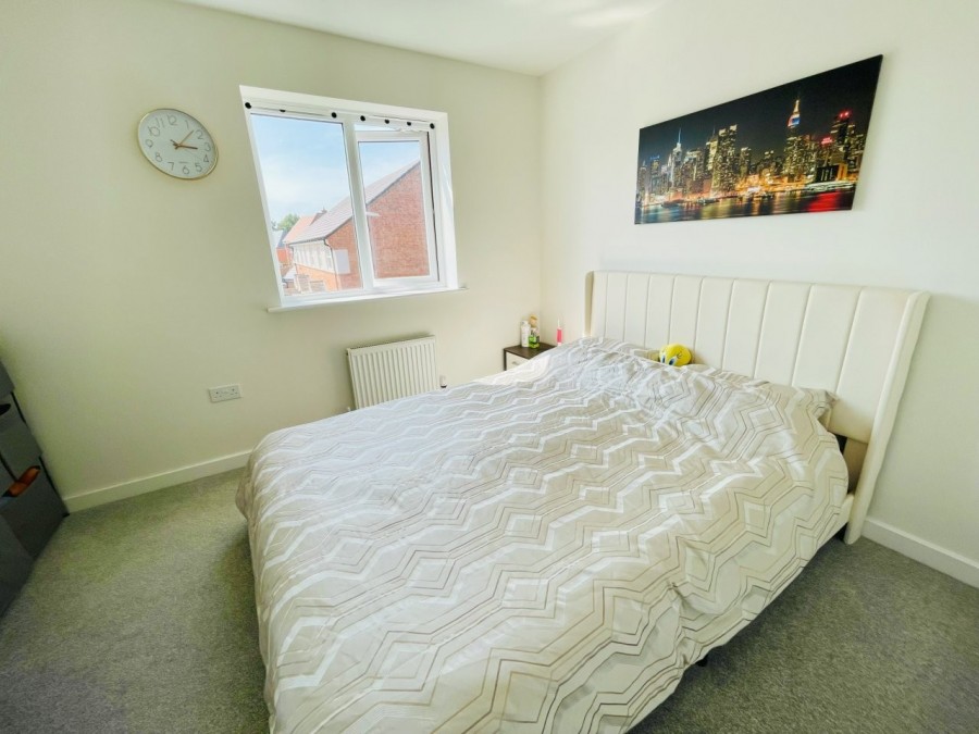 Images for On The Green, Basingstoke