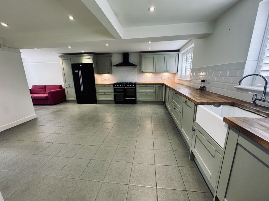 Images for The Street, Bramley, Tadley