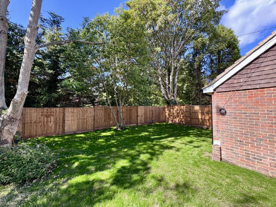 Images for Hartford Road, Hartley Wintney