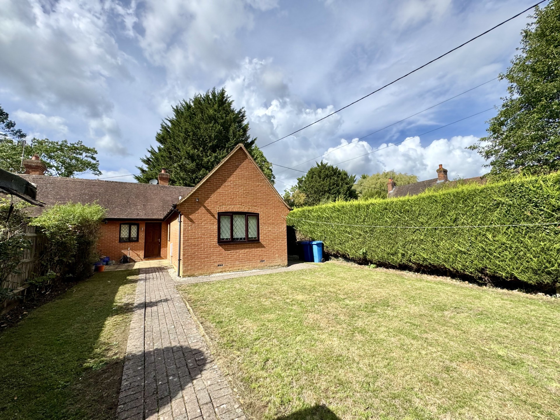 Images for Sarah White Alm Houses, Broad Oak, Odiham