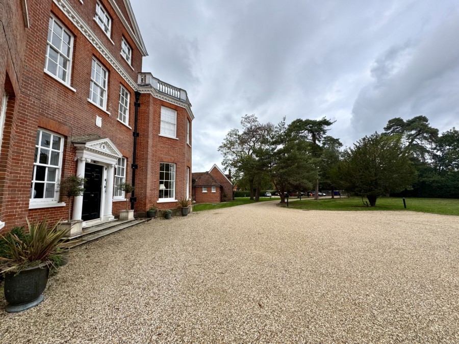 Images for Firgrove Manor, Firgrove Road, Eversley