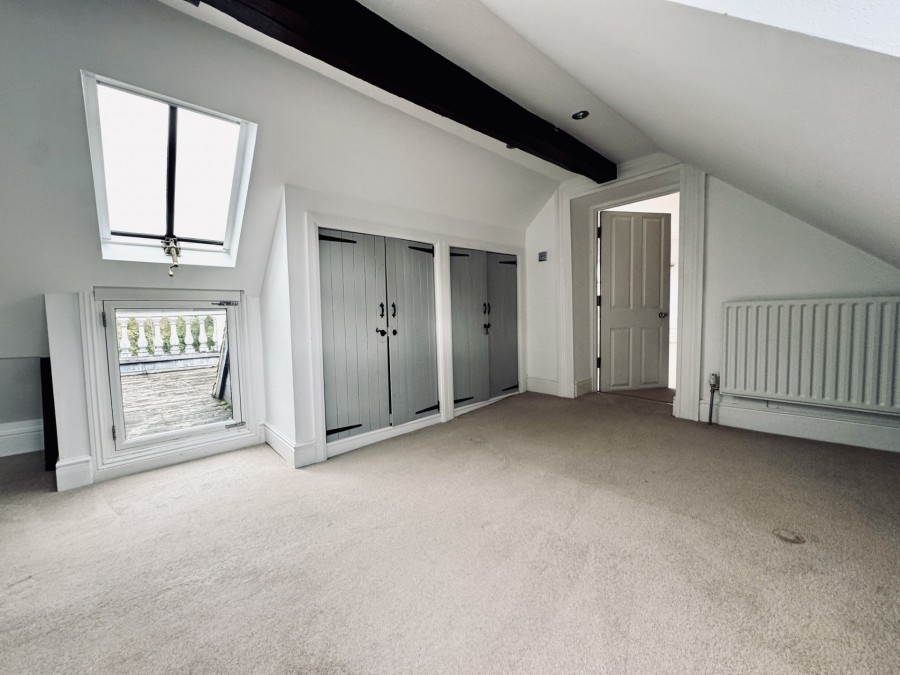 Images for Firgrove Manor, Firgrove Road, Eversley