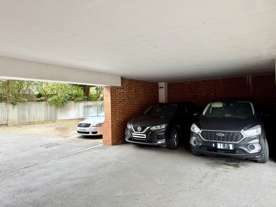 Images for Burberry House, London Road, Hook