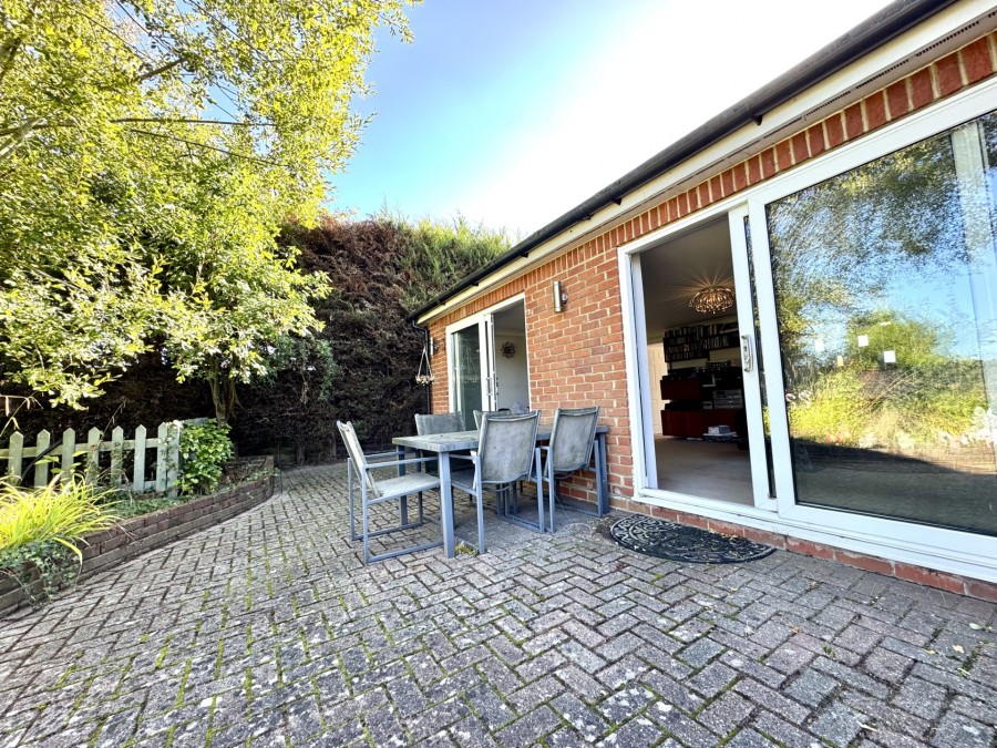 Images for Mattingley, Hound Green
