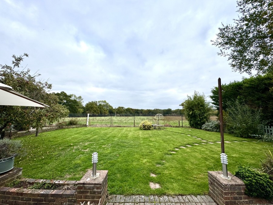 Images for Mattingley, Hound Green