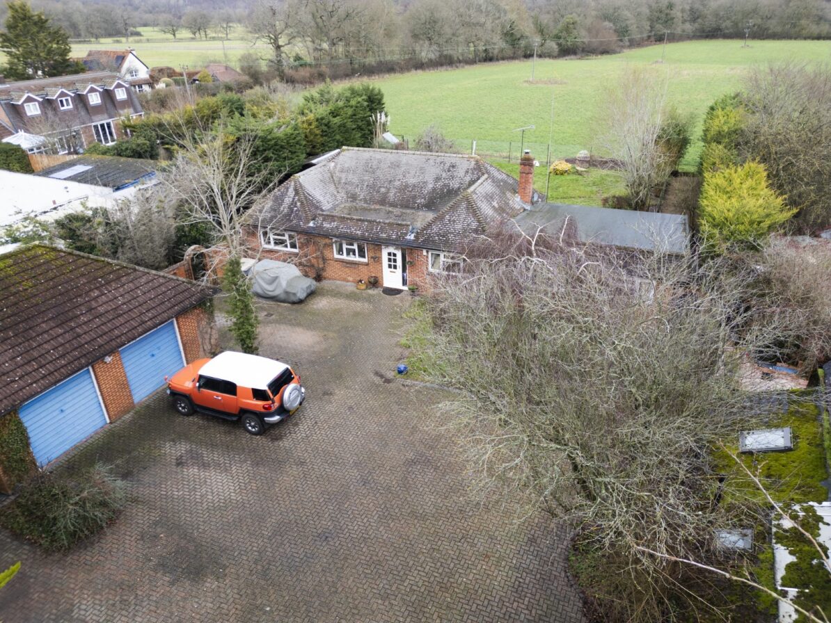 Images for Mattingley, Hound Green