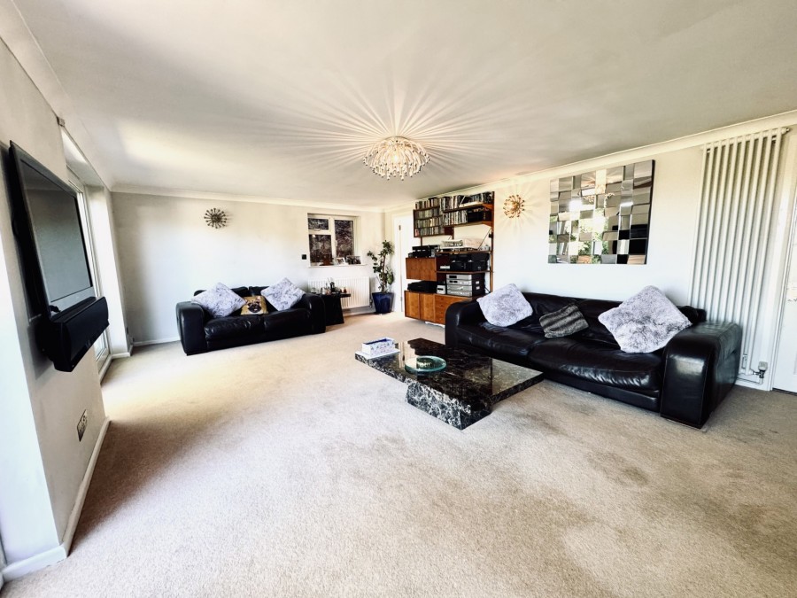 Images for Mattingley, Hound Green
