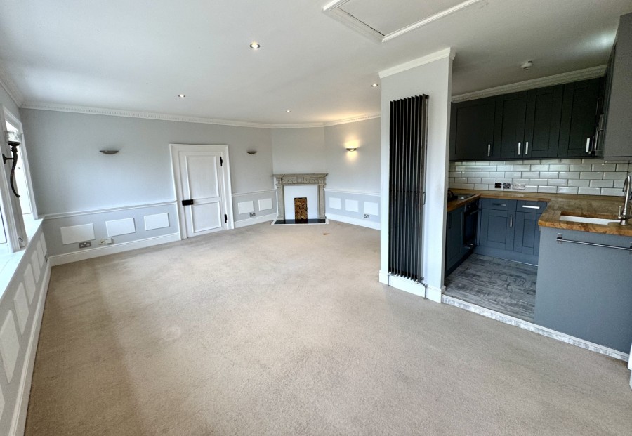 Images for Firgrove Manor, Firgrove Road, Eversley