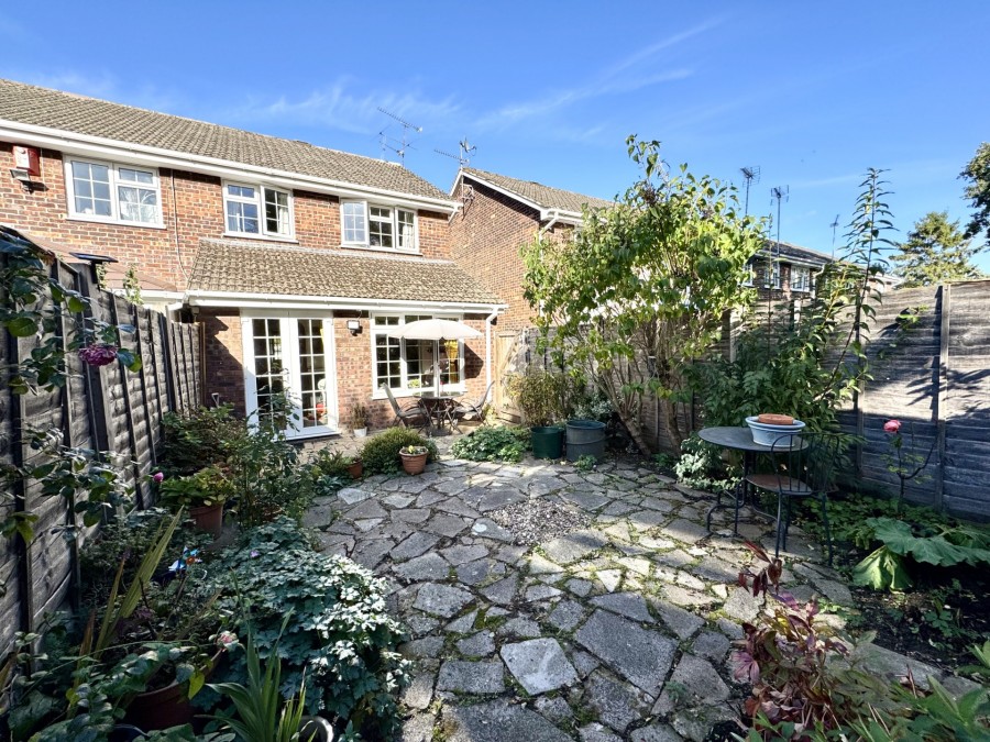 Images for Harebell Close, Hartley Wintney