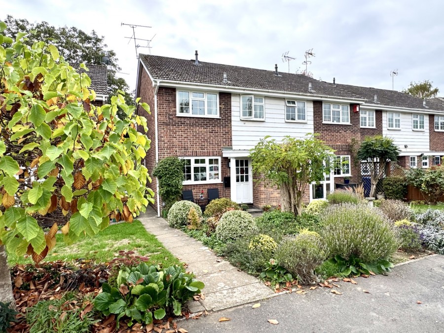 Images for Harebell Close, Hartley Wintney