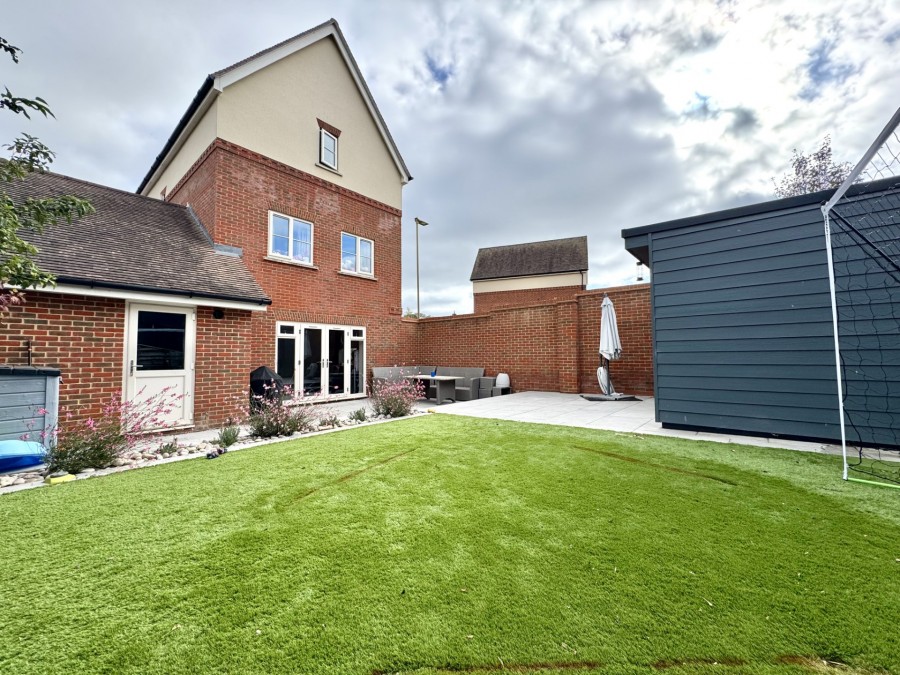 Images for Baldwin Close, Hartley Wintney