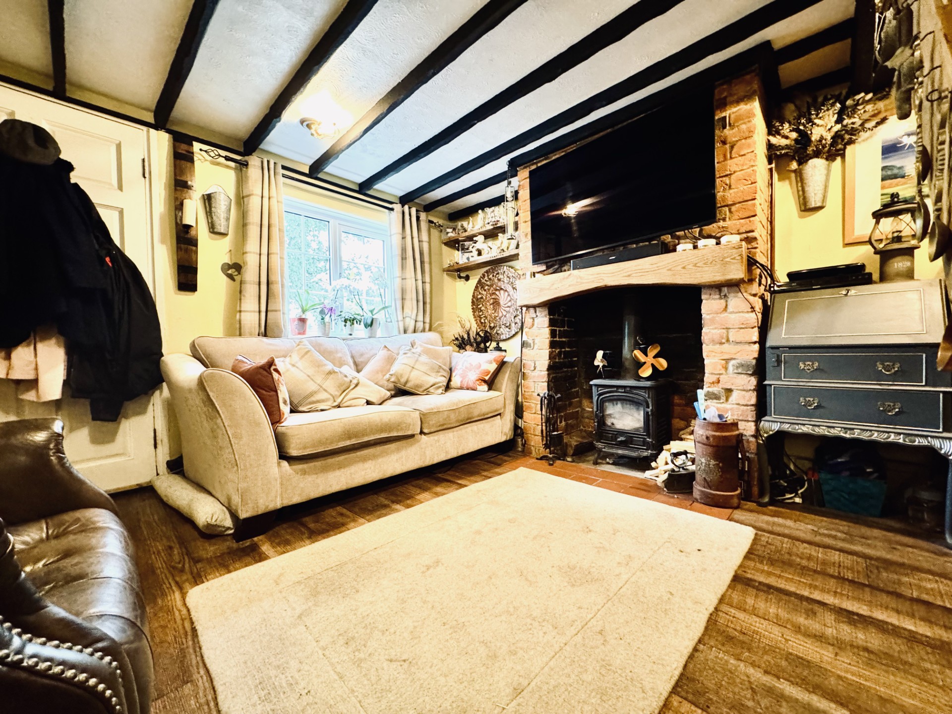 Images for Hunts Cottages, Hunts Common, Hartley Wintney