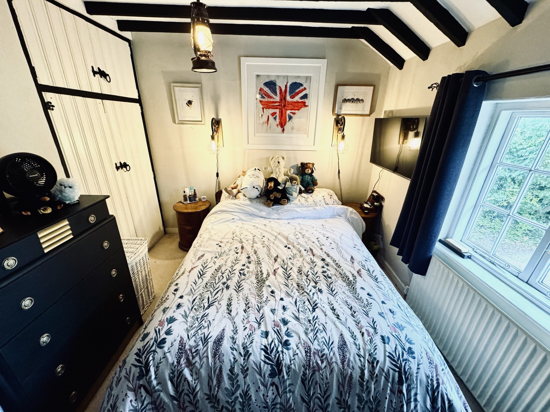 Images for Hunts Cottages, Hunts Common, Hartley Wintney