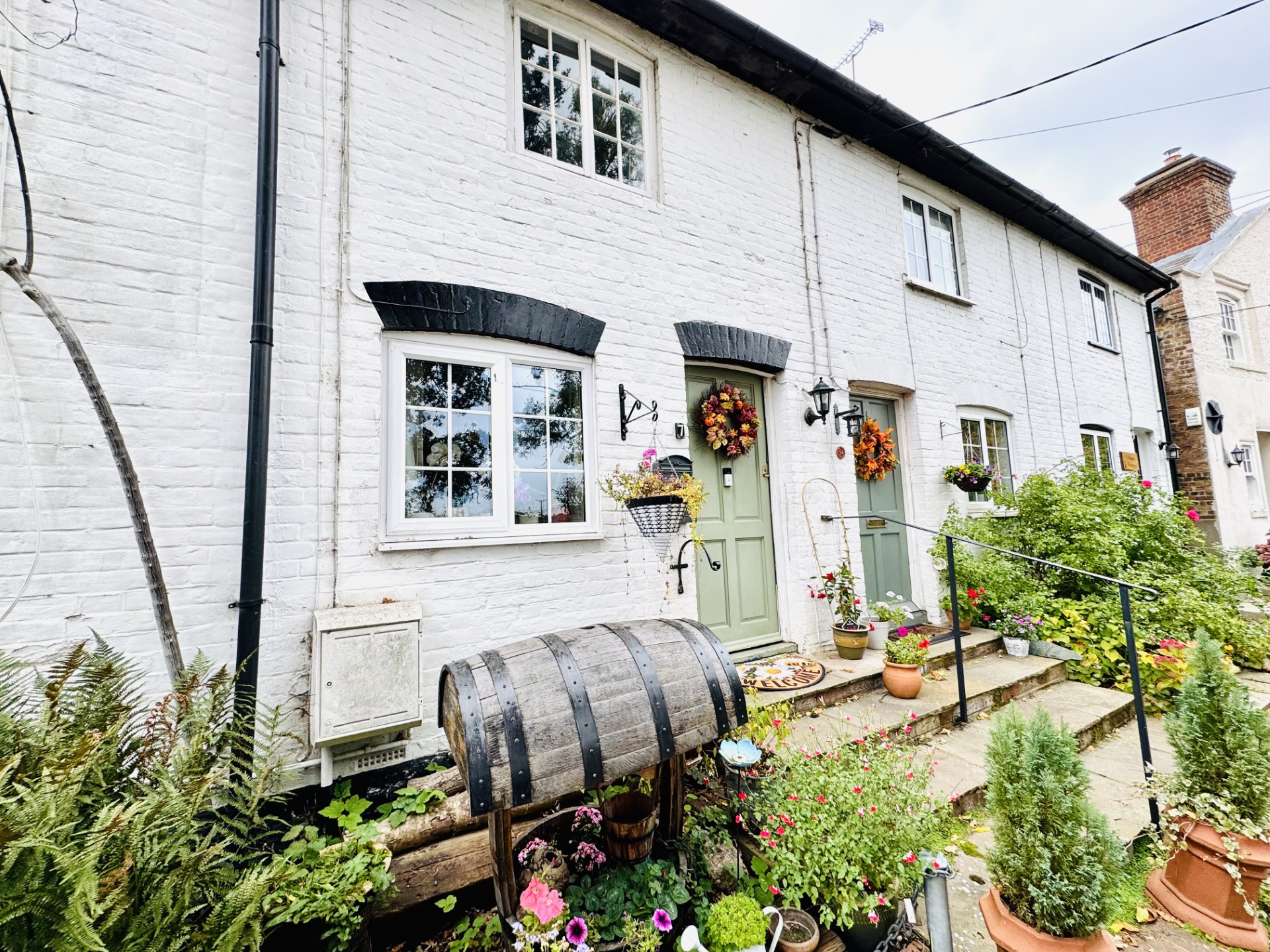 Images for Hunts Cottages, Hunts Common, Hartley Wintney