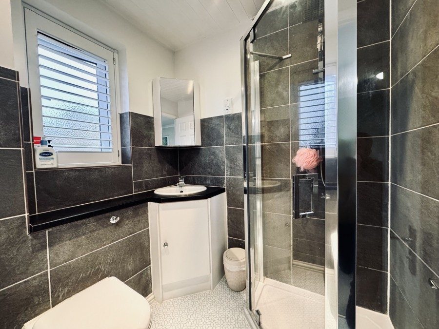 Images for Church View, Hartley Wintney