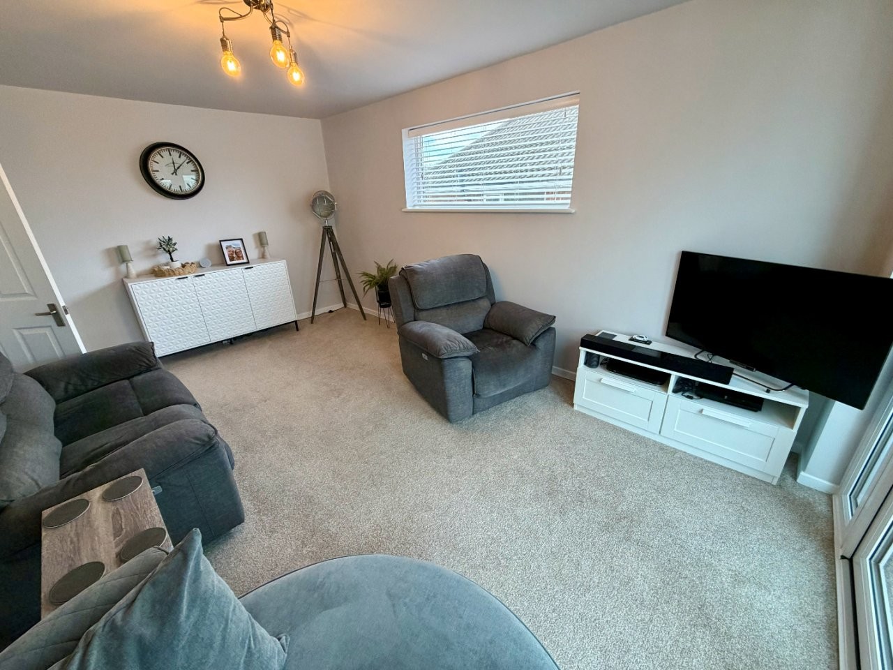 Images for Berg Estate, Basingstoke