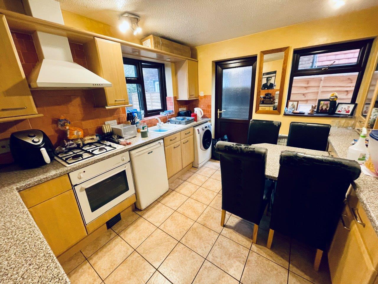 Images for Lychpit, Basingstoke