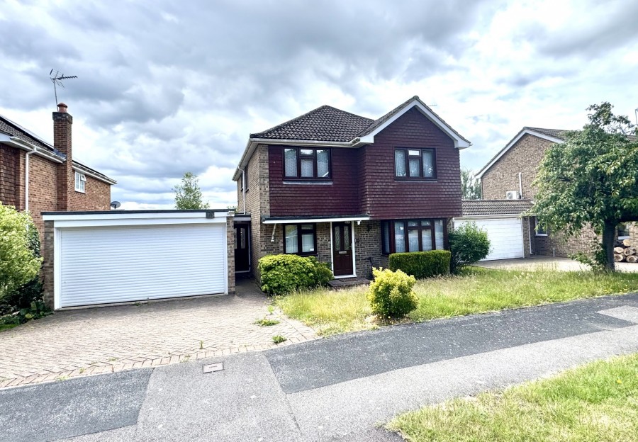 Images for Trefoil Close, Hartley Wintney